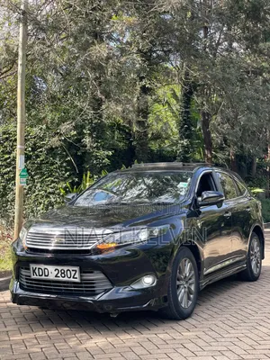 Toyota Harrier 2.0 2014 Black