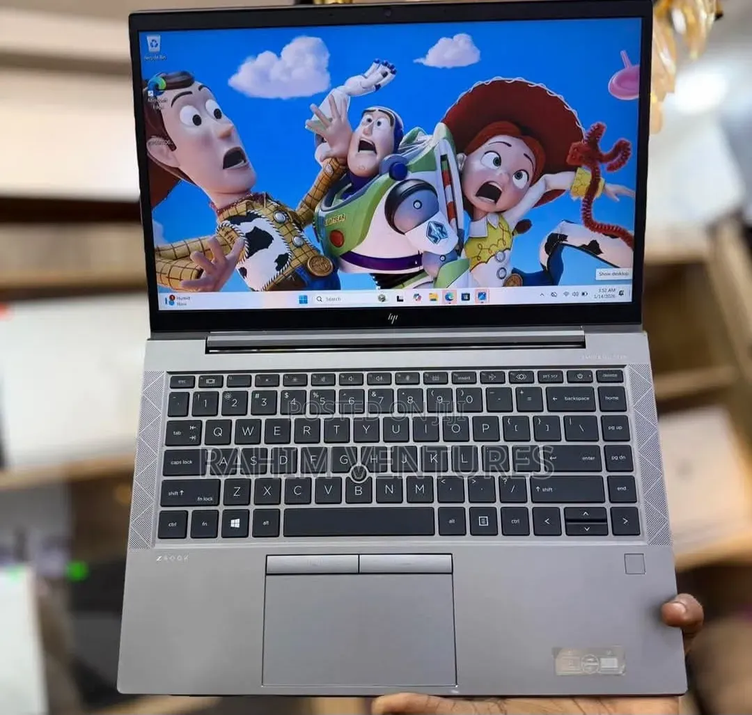 Laptop HP ZBook Firefly G8 16GB Intel Core i7 SSD 512GB