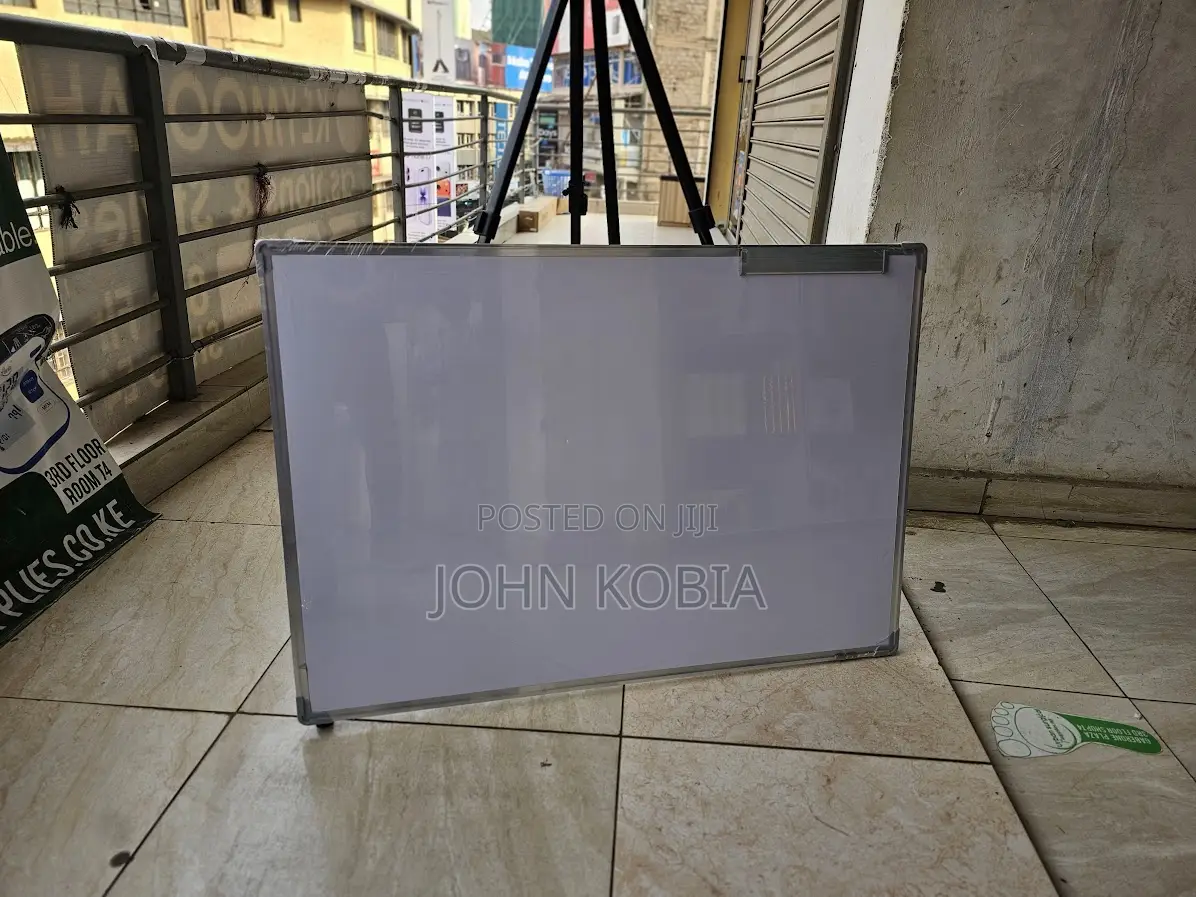 White Board 70cm *100cm