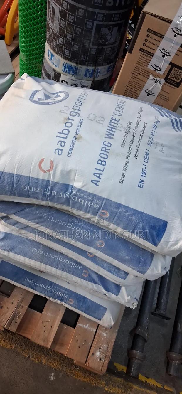 Aalborg White Cement Grade 52.5, 40kg – Premium Construction Cement