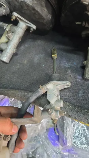 Upper Clutch Master Cylinder Subaru Forester and Subaru Imprezza