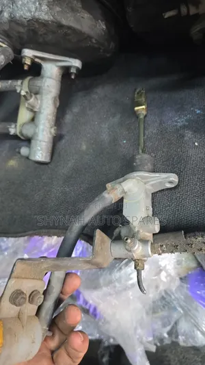 Upper Clutch Master Cylinder Subaru Forester and Subaru Imprezza