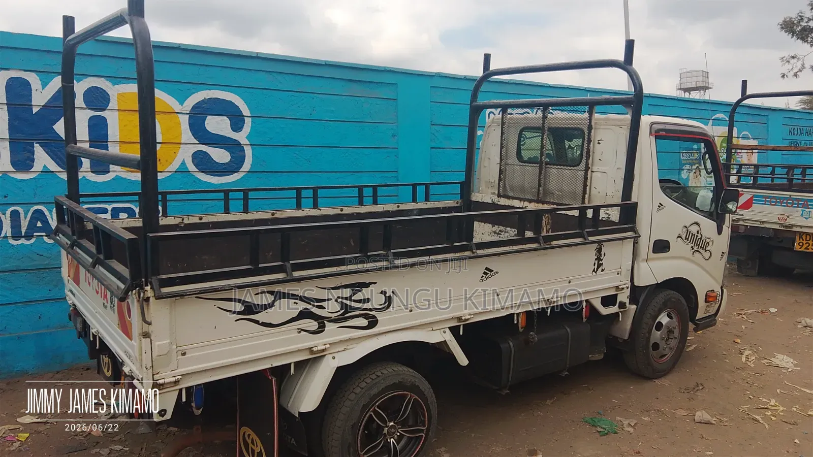 Toyota Dyna 2018 White