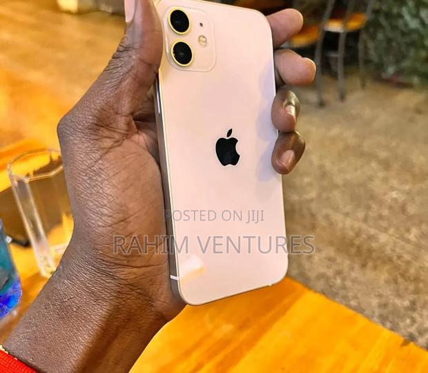 Apple iPhone 12 128 GB Gold - thumbnail 3