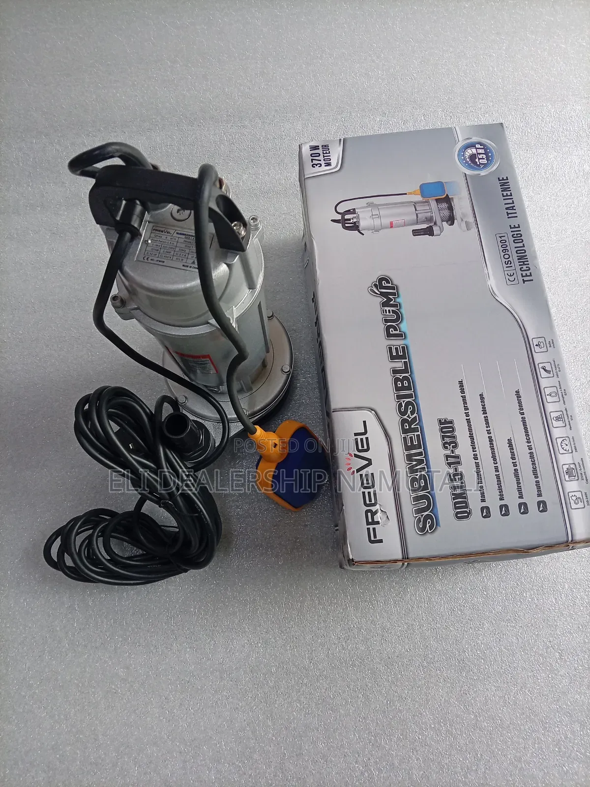 Freevel 0.5hp Submersible Pump With Float Switch/370w Clean Water Pump