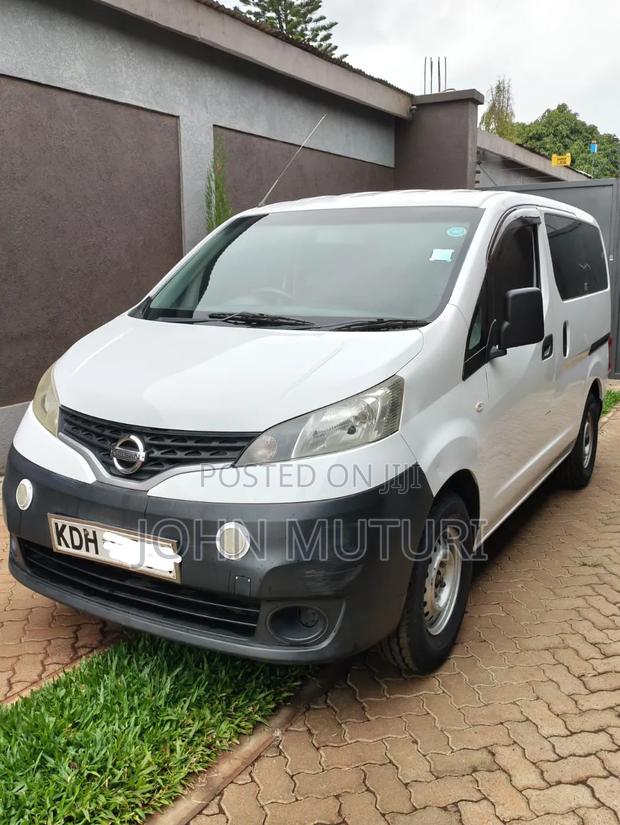 Nissan NV200 2015 White