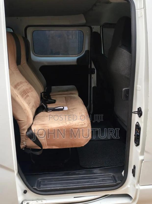 Nissan NV200 2015 White - thumbnail 4