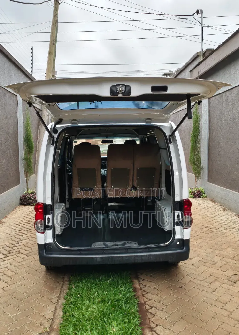 Nissan NV200 2015 White