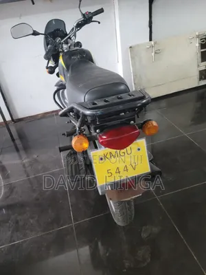 Bajaj Boxer 125 2025 Black