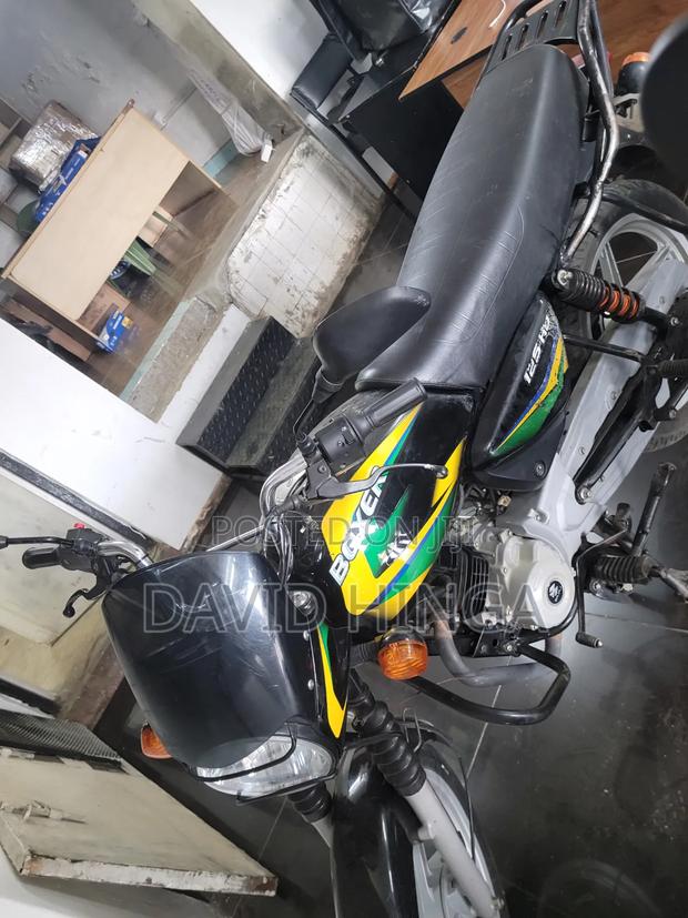 Bajaj Boxer 125 2025 Black - thumbnail 4