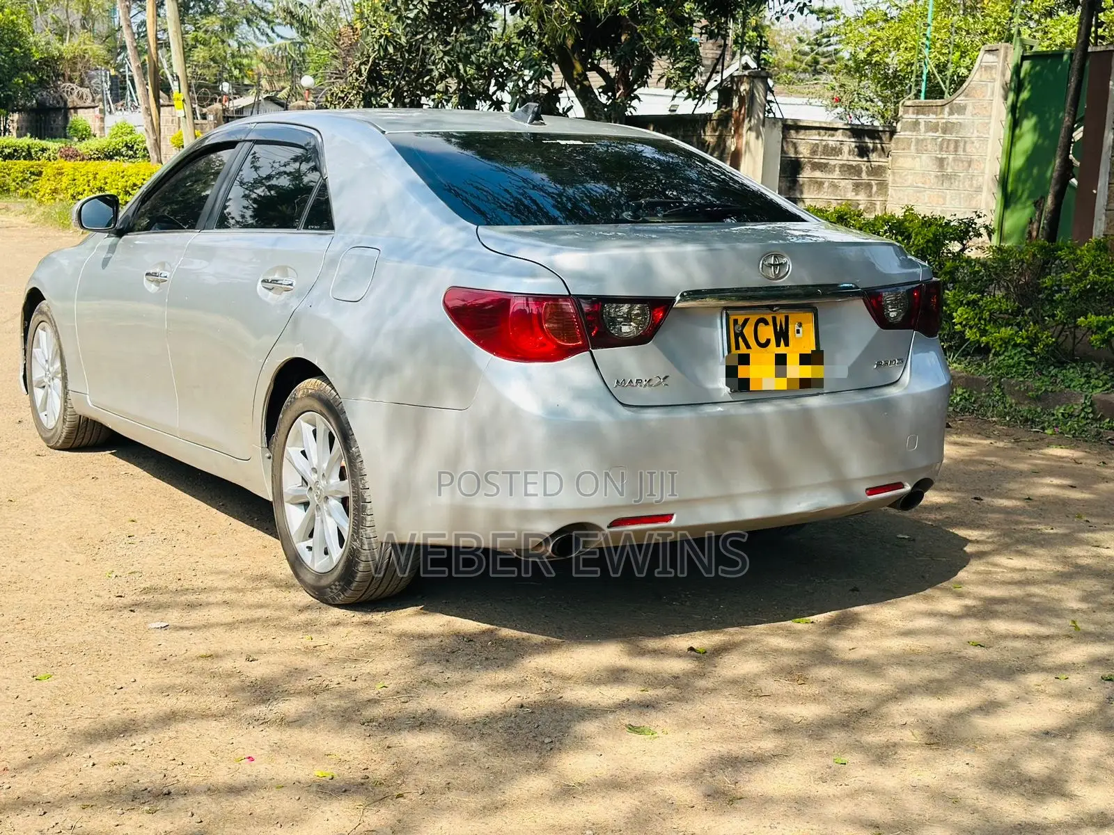 Toyota Mark X 2.5 AWD 2012 Gray