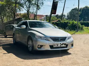 Toyota Mark X 2.5 AWD 2012 Gray
