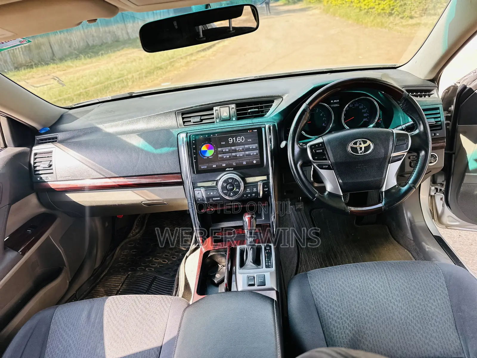 Toyota Mark X 2.5 AWD 2012 Gray