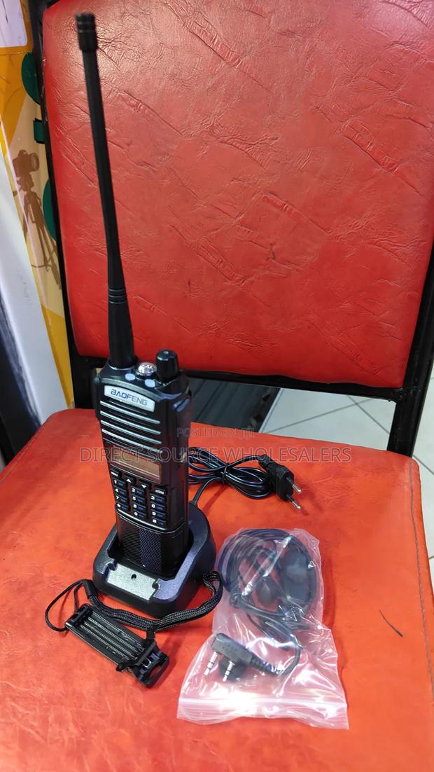 Baofeng Uv-82 Plus High-Power Radio Communication Set - thumbnail 2