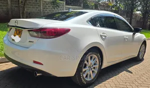Mazda Atenza 2017 White