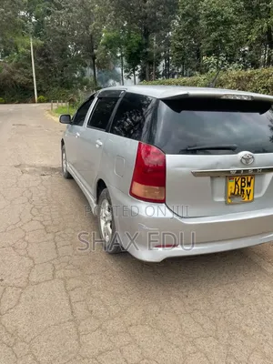 Toyota Wish 2006 Silver
