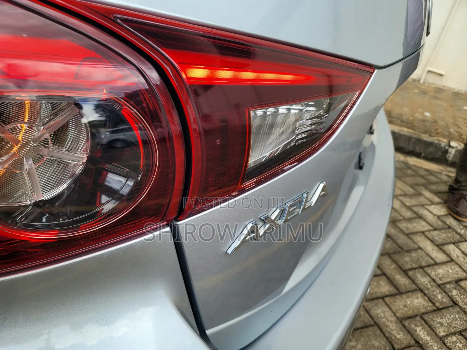 Mazda Axela 2018 Silver