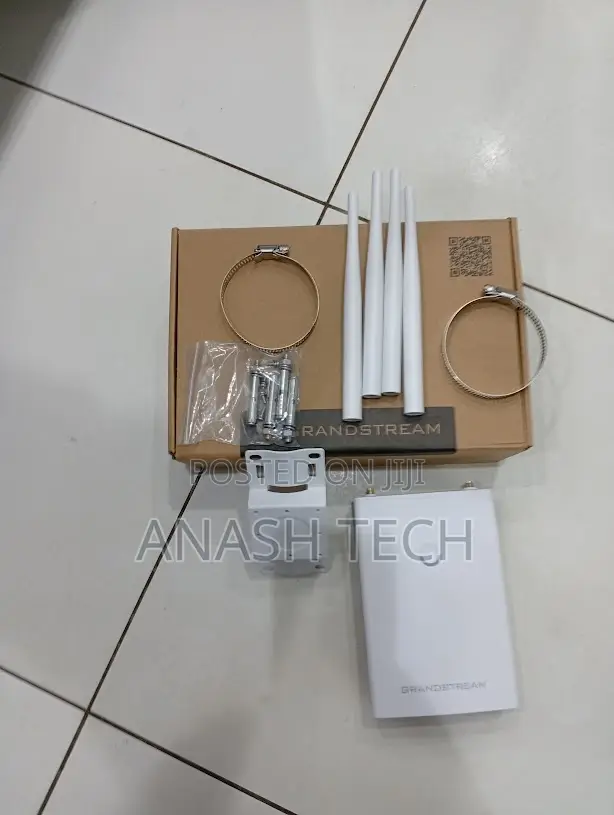 Grandstream Gwn7630lr 2.33gbps Outdoor Wifi Access Point
