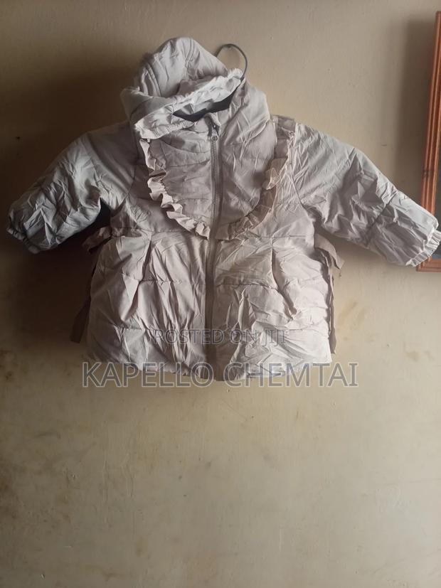 Childrens Clothes on Sell - thumbnail 5