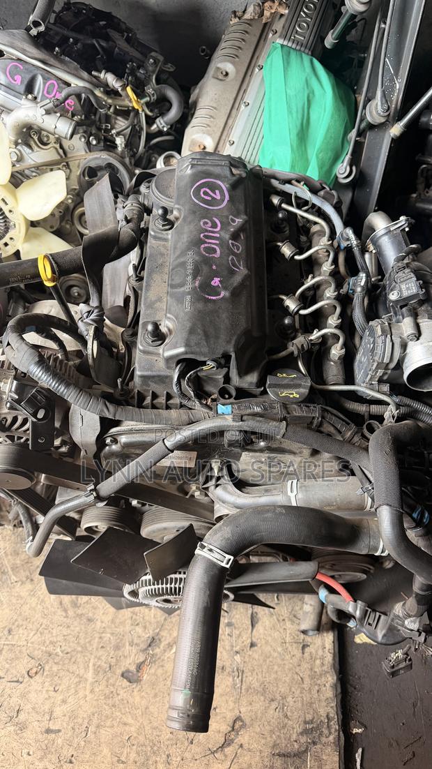 Ford Ranger 2.2 Complete Engine - thumbnail 2