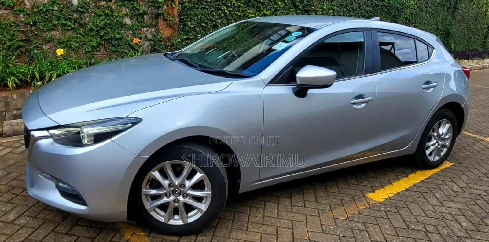 Mazda Axela 2018 Silver