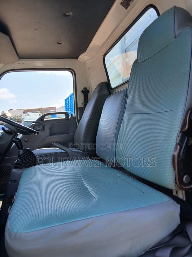 Isuzu NPR KCG - thumbnail 9