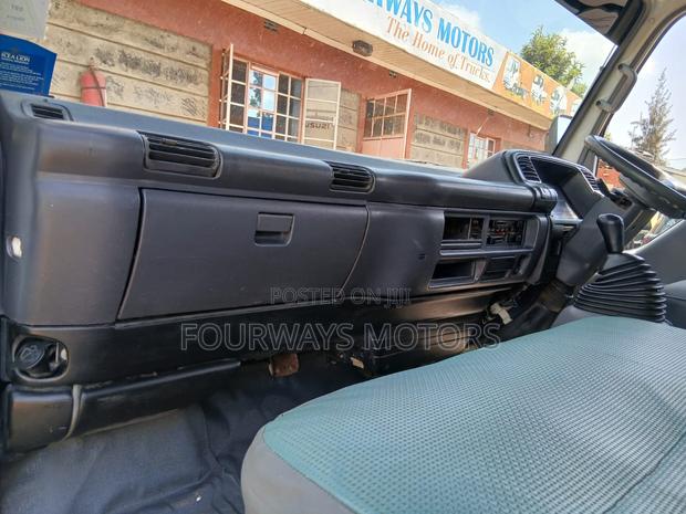 Isuzu NPR KCG - thumbnail 11