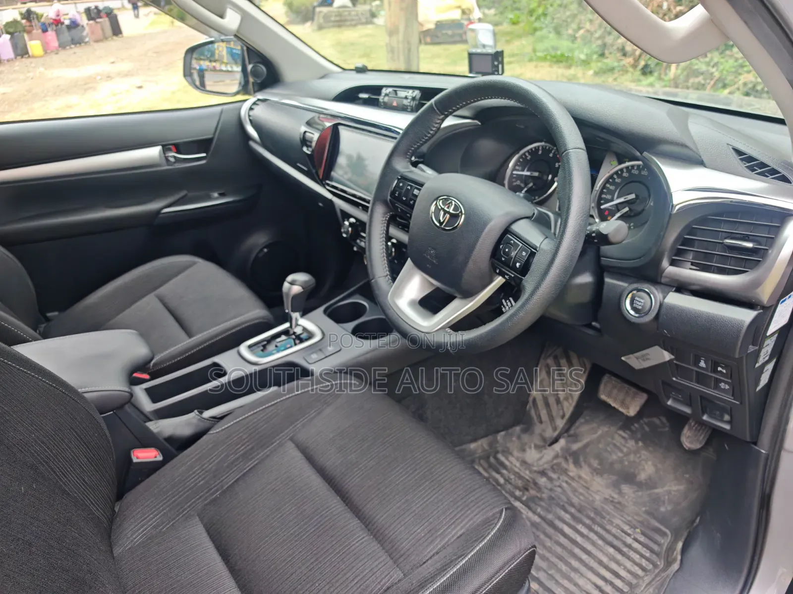 Toyota Hilux 2.4 Diesel 2020 Silver