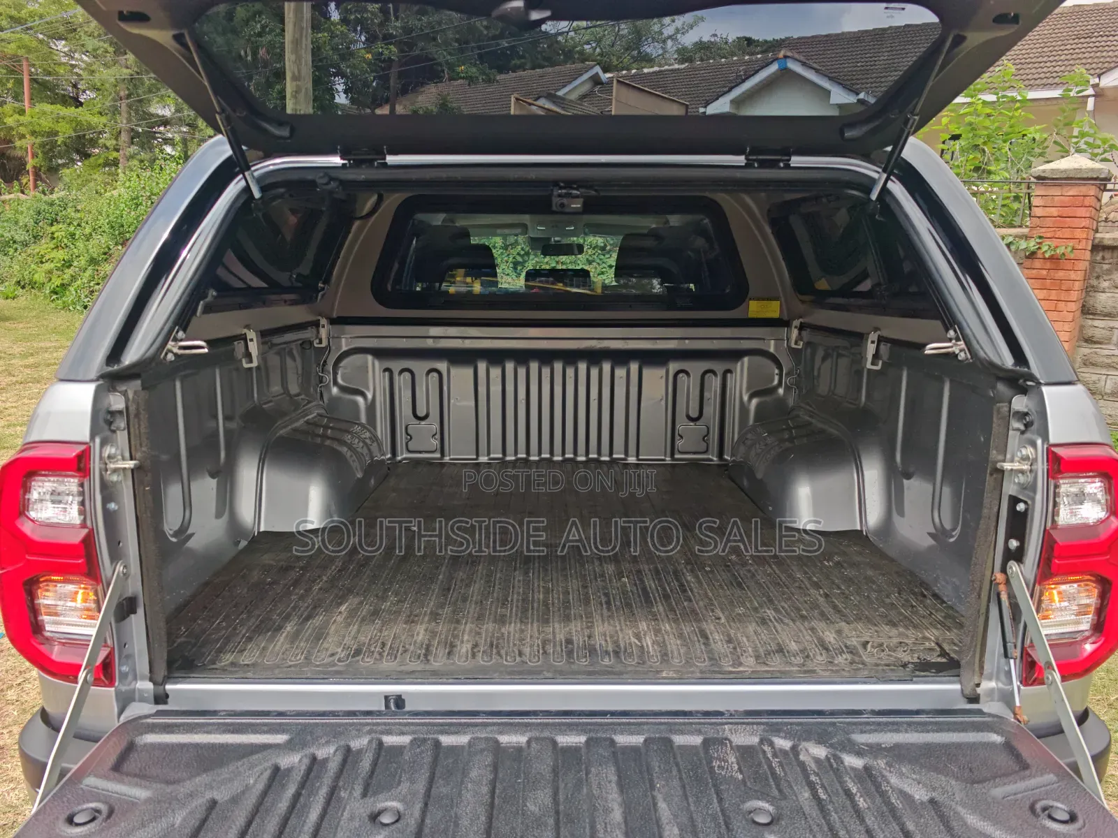 Toyota Hilux 2.4 Diesel 2020 Silver