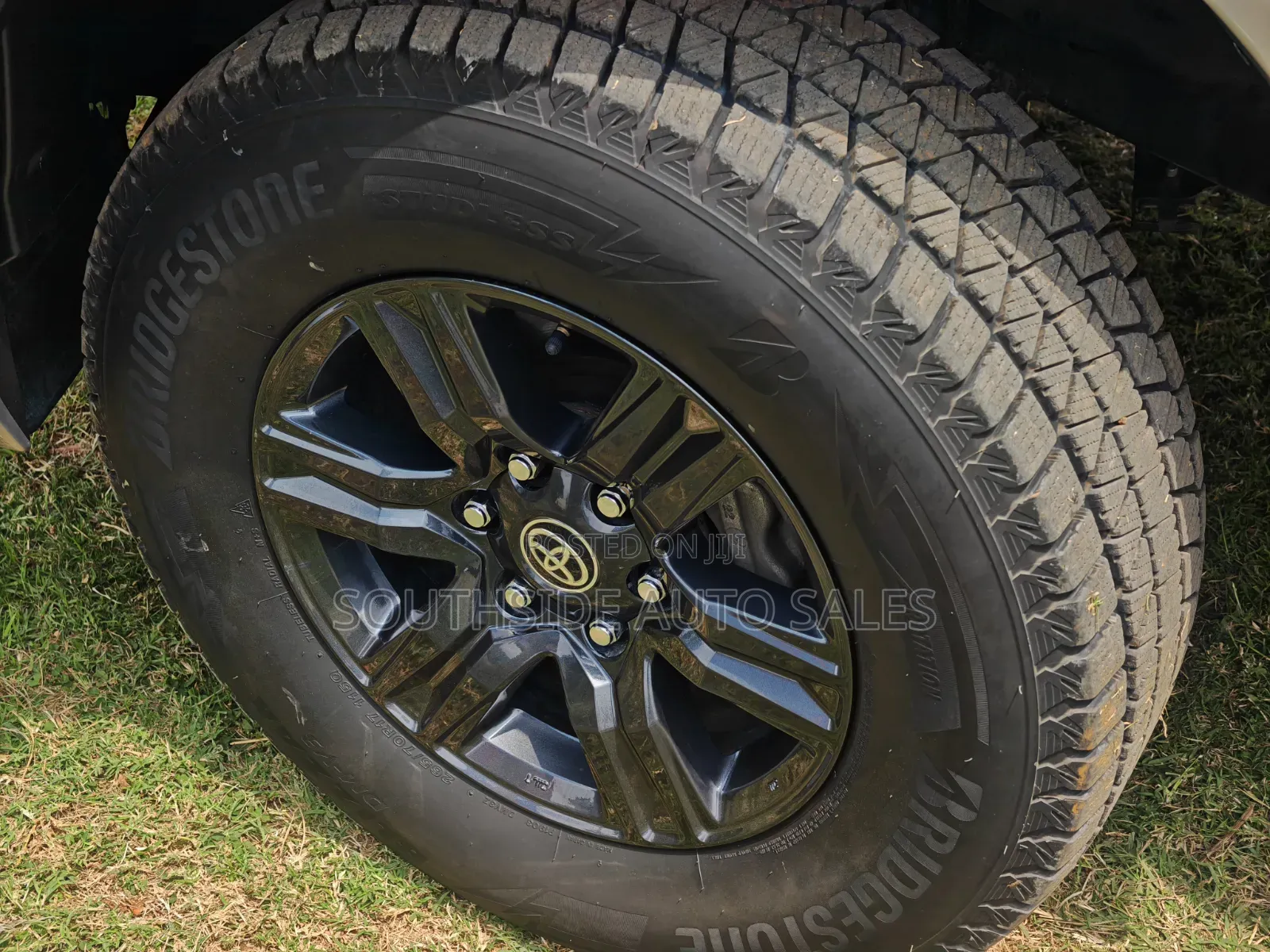 Toyota Hilux 2.4 Diesel 2020 Silver