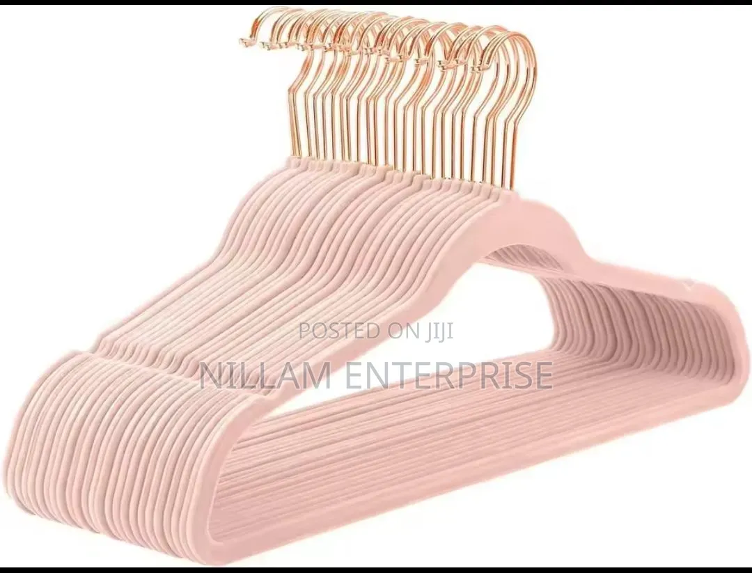 Luxury Velvet Premium Rose Gold Antislip Hangers
