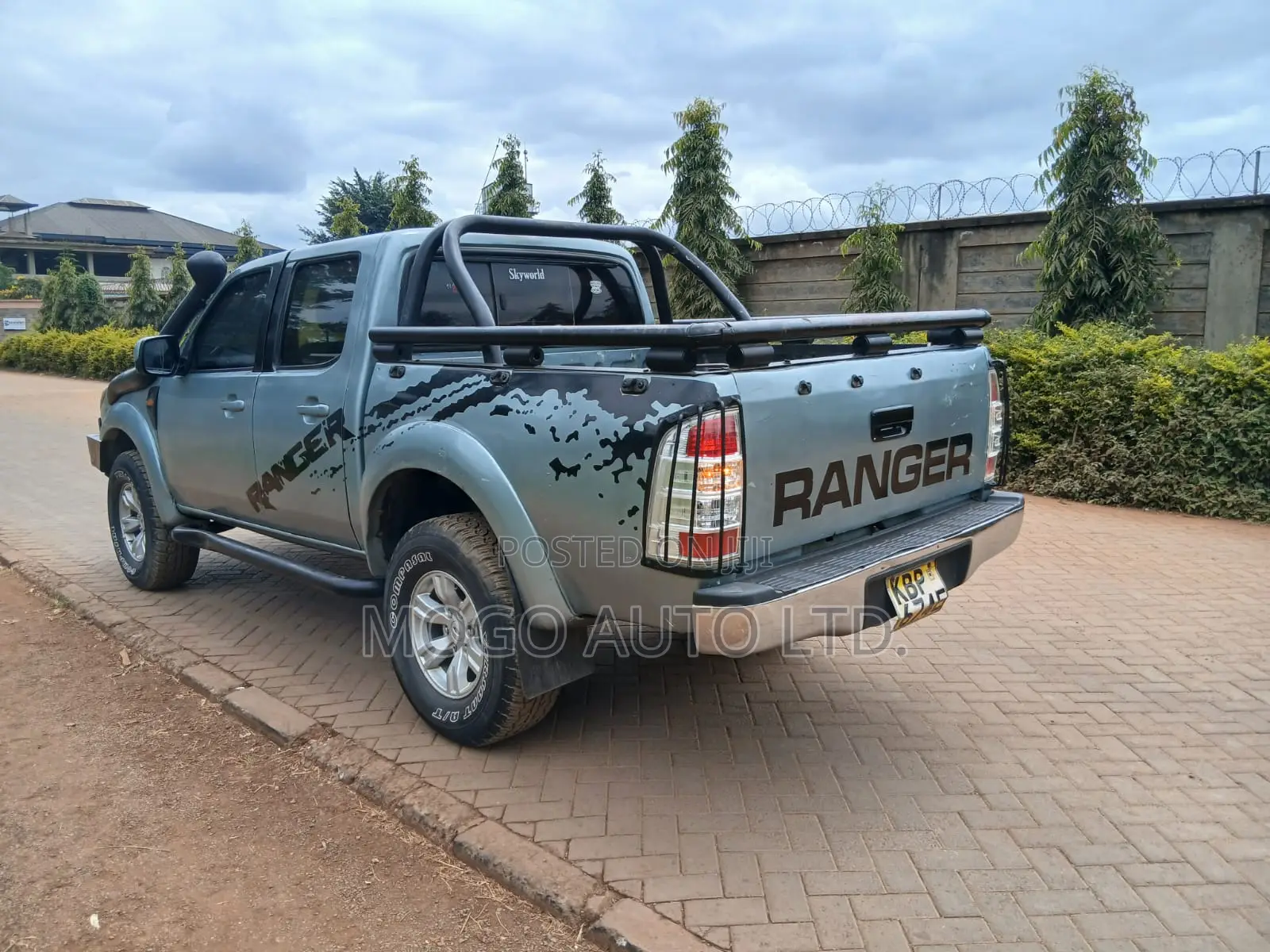 Ford Ranger 2010 Silver