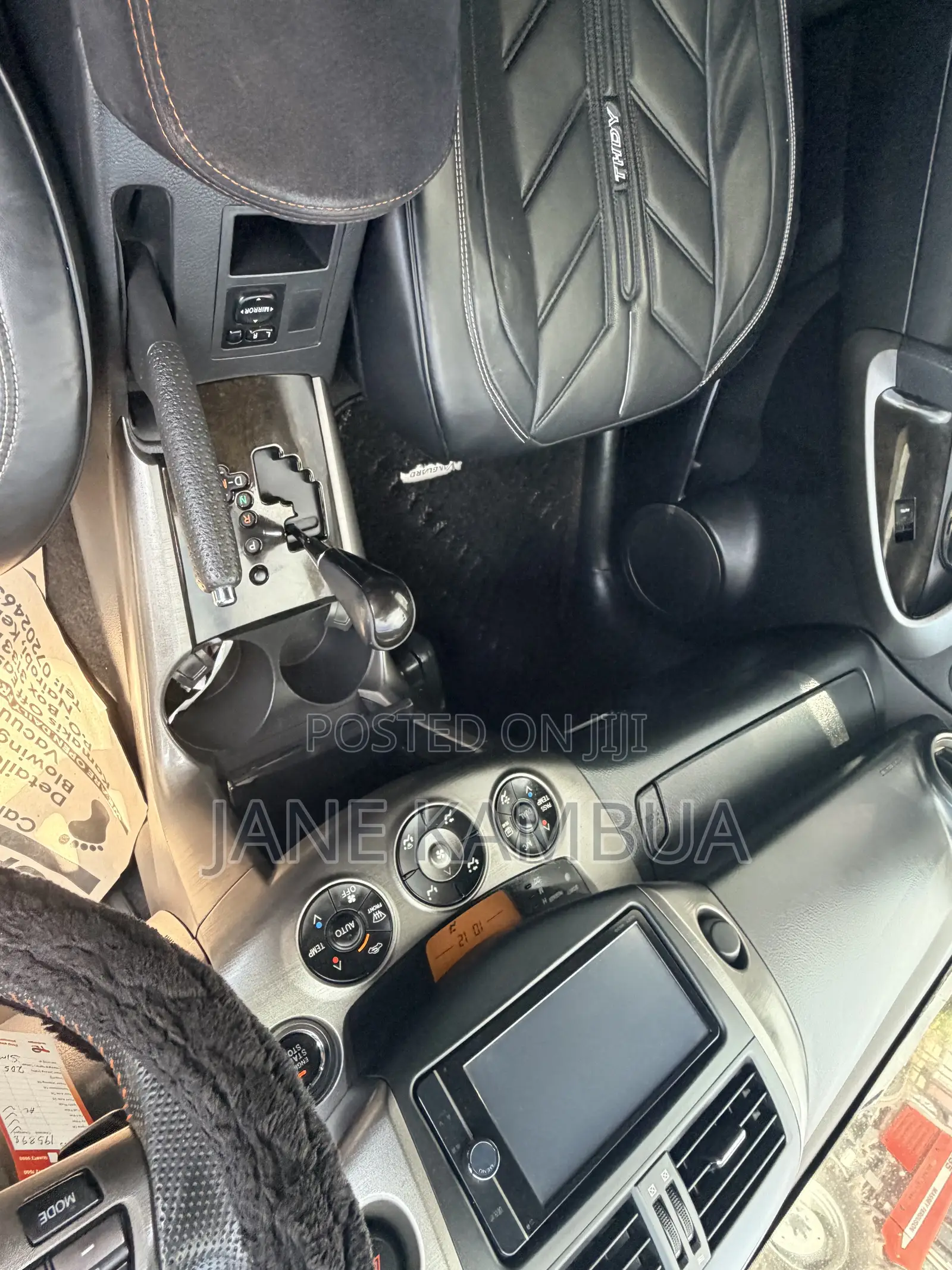 Toyota Vanguard 2013 Black