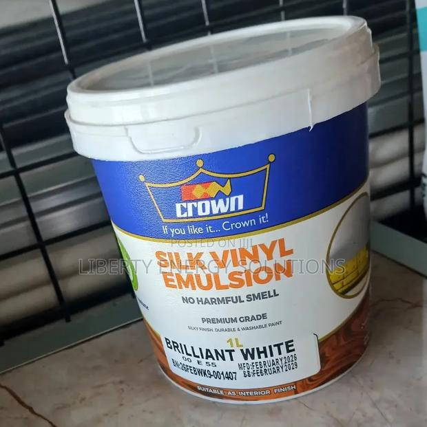 Crown Silk Vinyl Brilliant White 1litre - main view