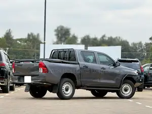 Toyota Hilux 2021 Gray