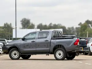 Toyota Hilux 2021