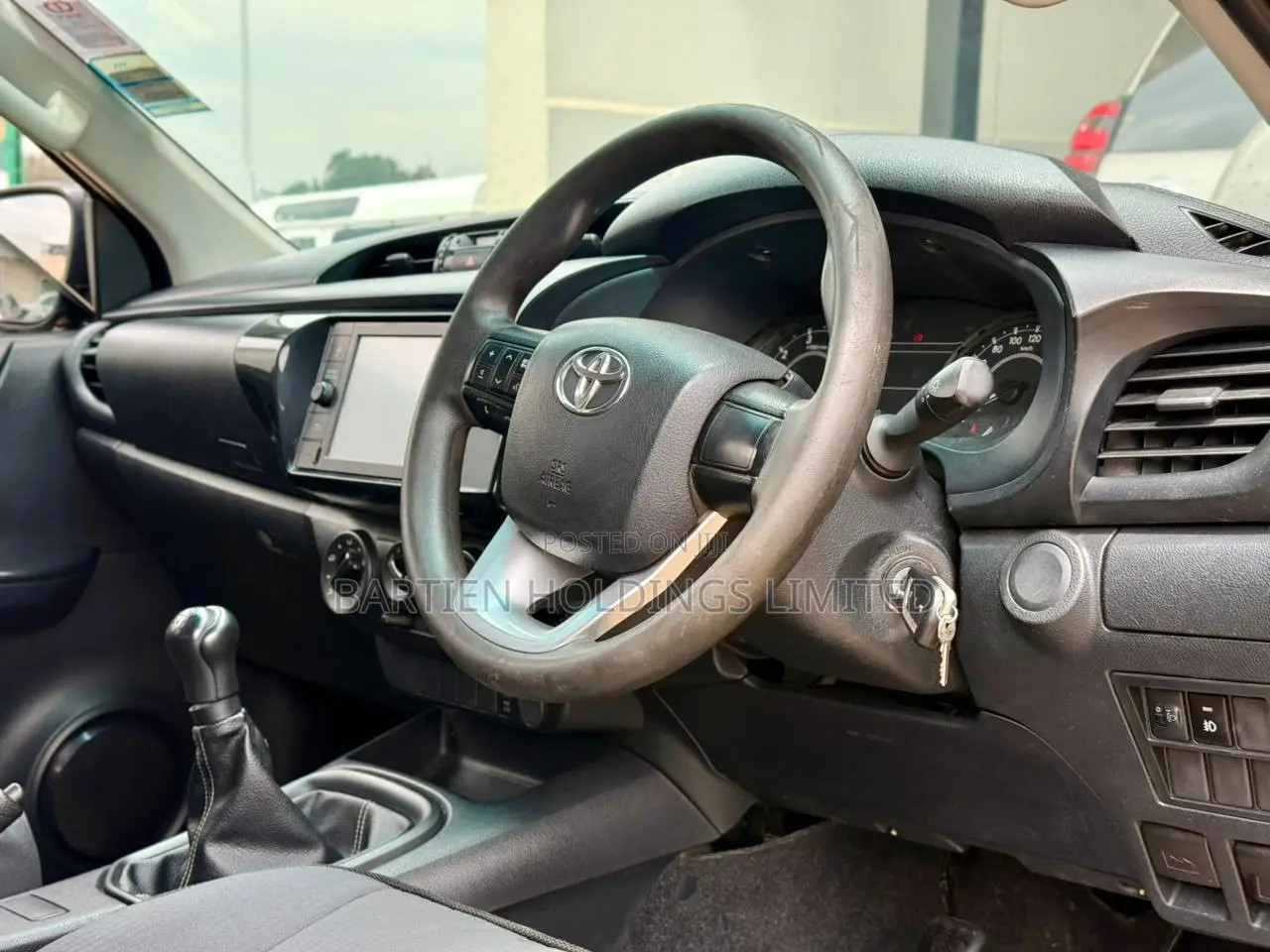 Toyota Hilux 2021 Gray