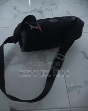 JBL Exteem 3