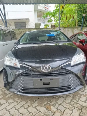 Toyota Vitz 2018 Black