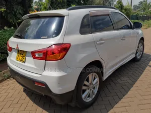 Mitsubishi RVR 2.0 2012 White