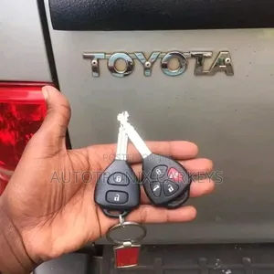 Toyota Hilux Key Entry Programming and Cutting