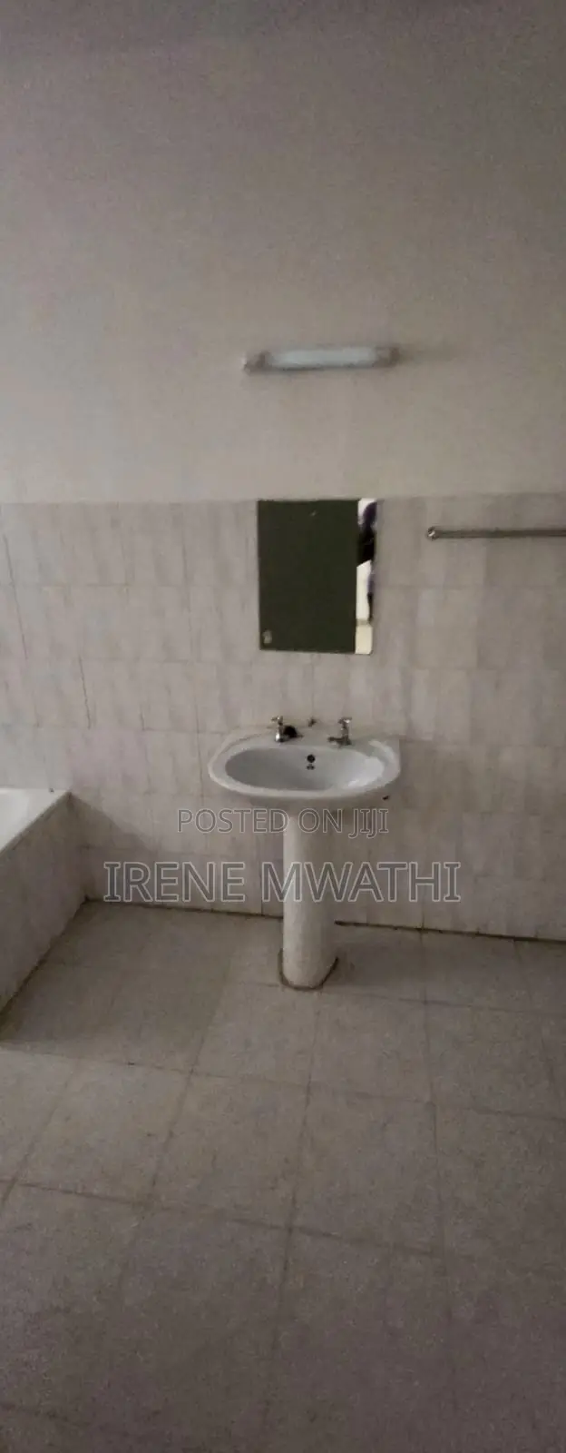 3bdrm Apartment in Mwambi Apartments, Parklands/Highridge for rent
