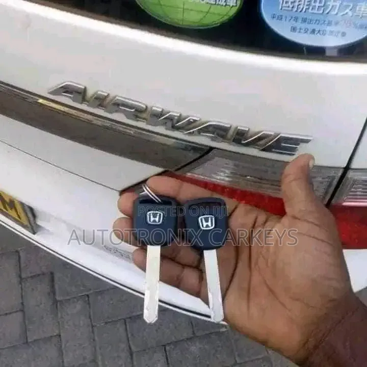 Honda Jazz Car Keys Programming and Cutting