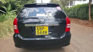 Toyota Wish 2004 Black