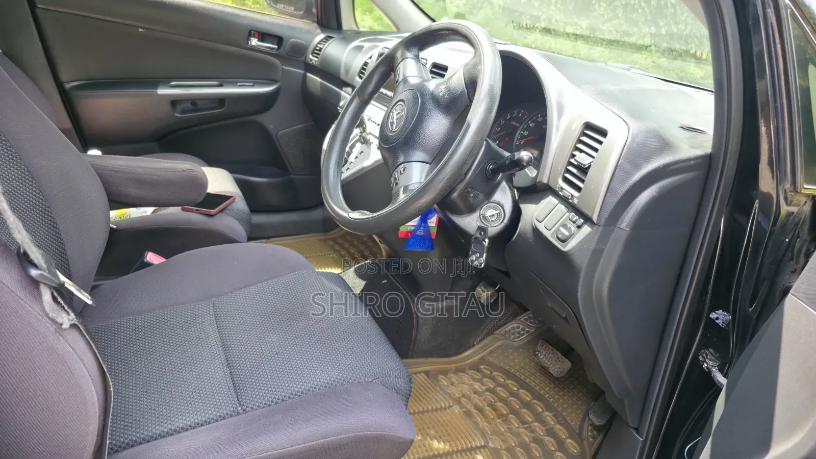 Toyota Wish 2004 Black