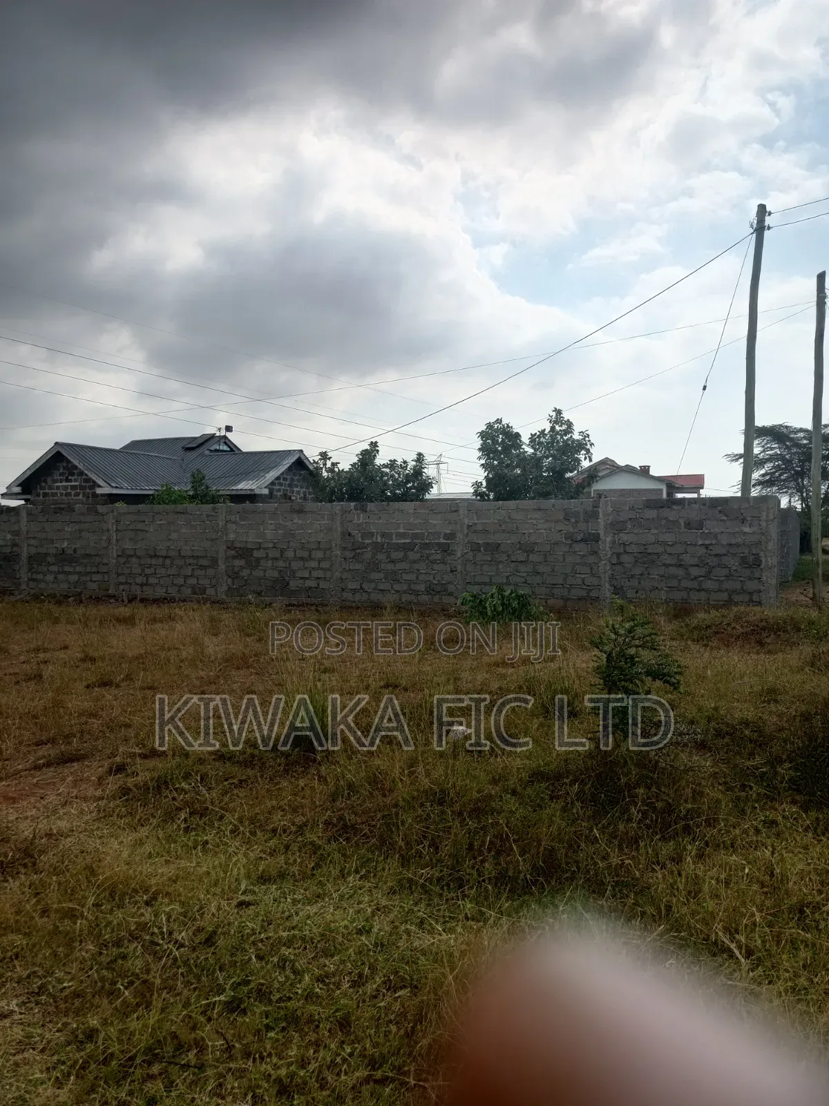 1 Acre for Sale Touching Tarmack in Shujaa Mihang'o