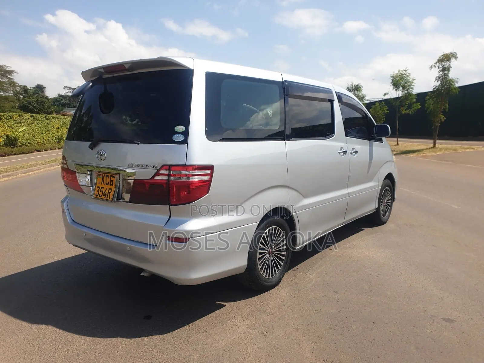 Toyota Alphard 2008 Silver
