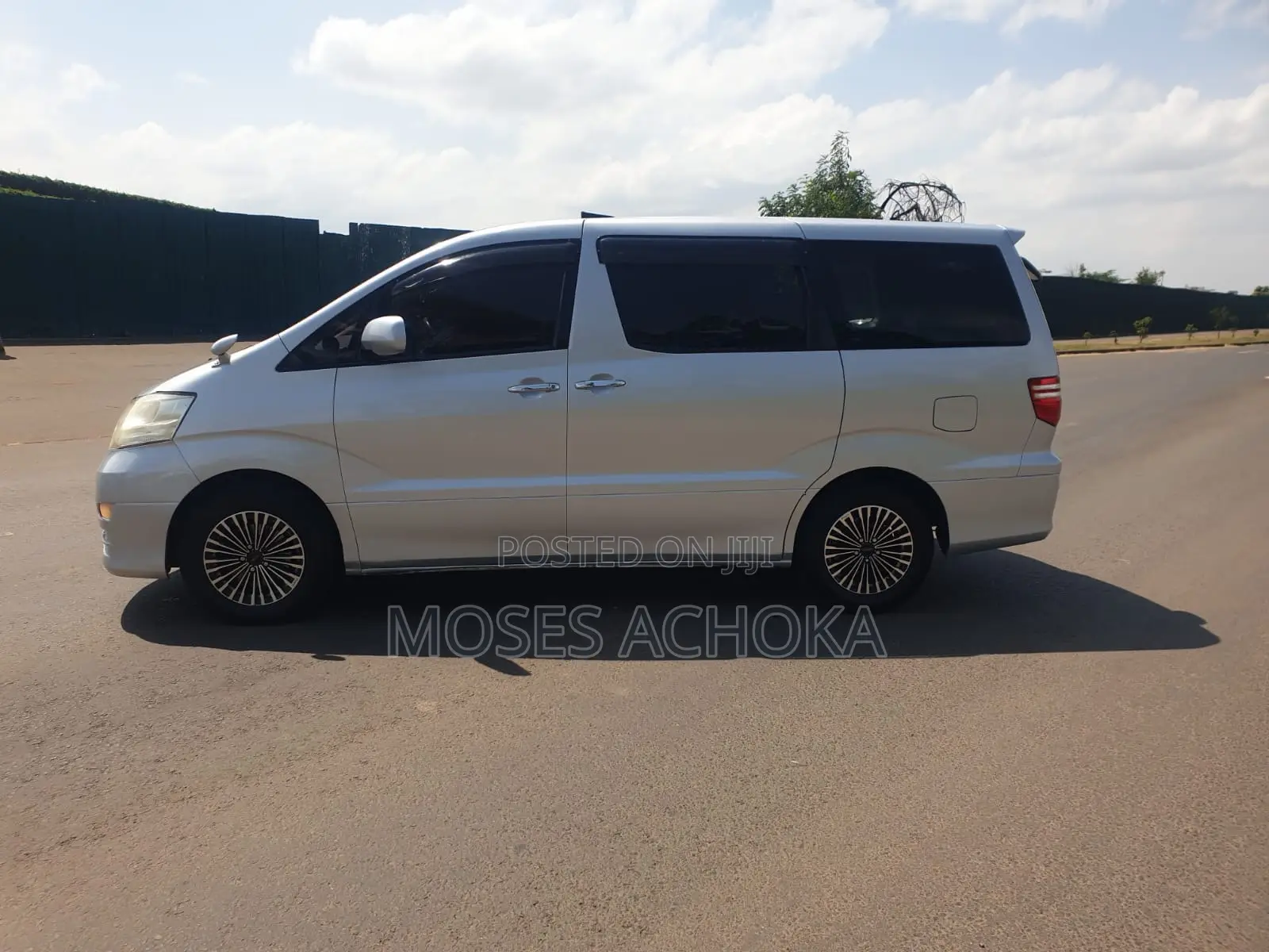 Toyota Alphard 2008 Silver