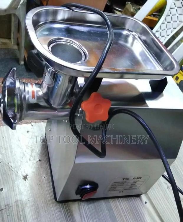 Classic Electric Meat Mincer/Grinder M8