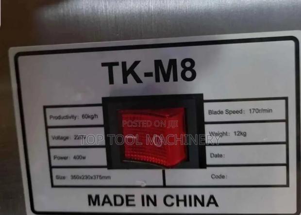 Classic Electric Meat Mincer/Grinder M8 - thumbnail 2